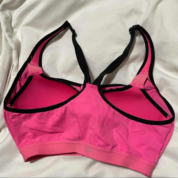 VS sports bra - Picture 2 of 4